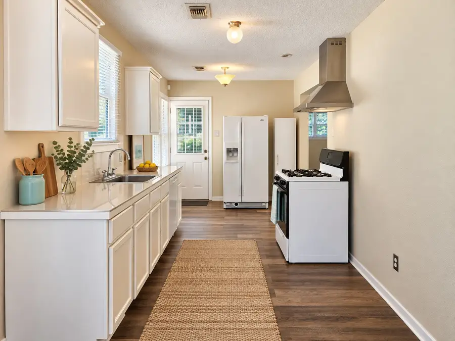 5507 Avenue P, Galveston, TX 77551 - #3