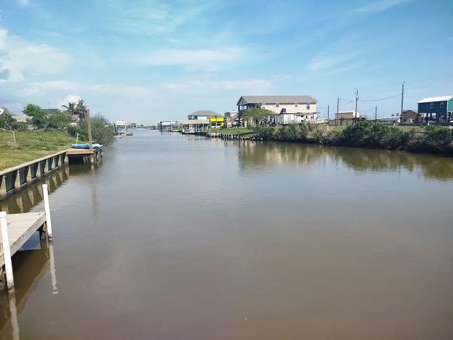 14483 Albacore, Sargent, TX 77414 - Image #3