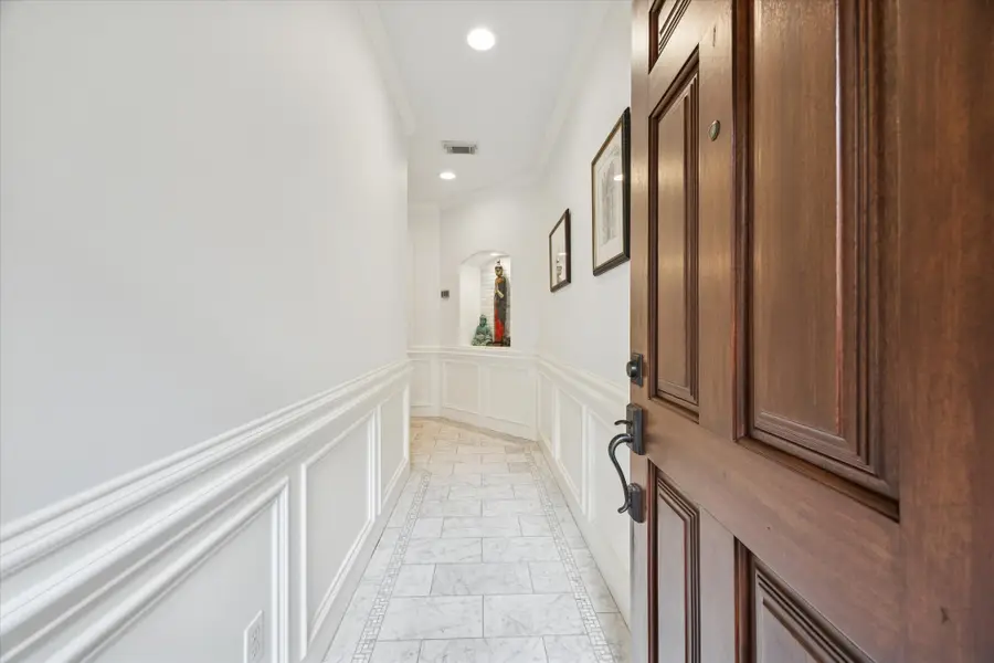 1914 Greenwich Place Drive, Houston, TX 77019 - Image #3