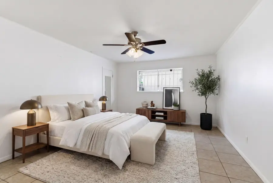 303 N Forest Boulevard, Houston, TX 77090 - #3