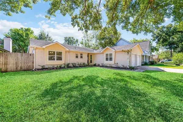 11915 Sea Shore Drive, Houston, TX 77072
