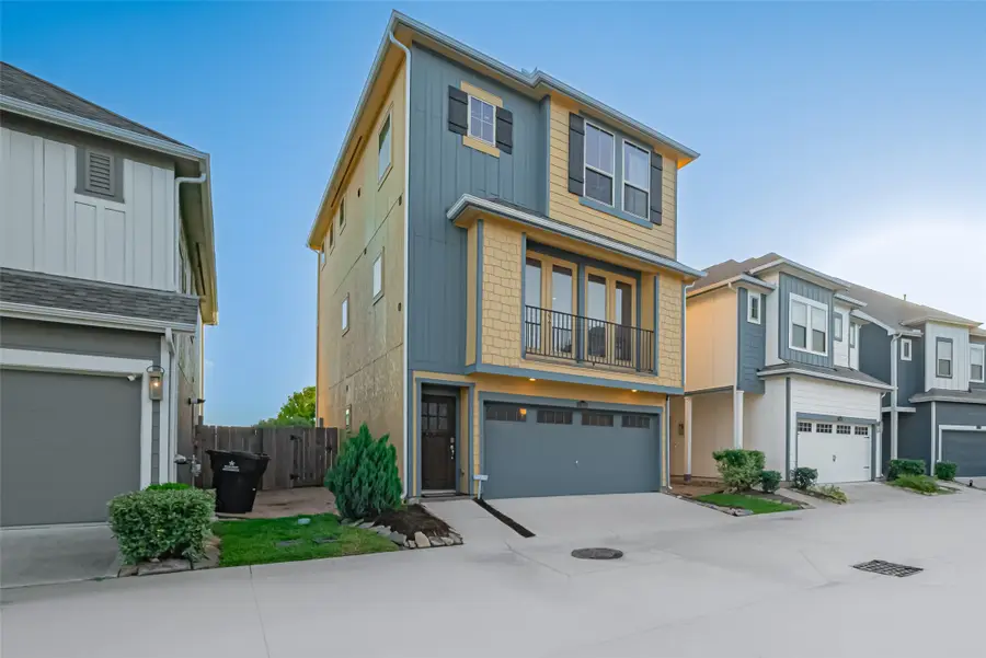 11922 Briarwood Hill Way, Houston, TX 77051 - Image #3