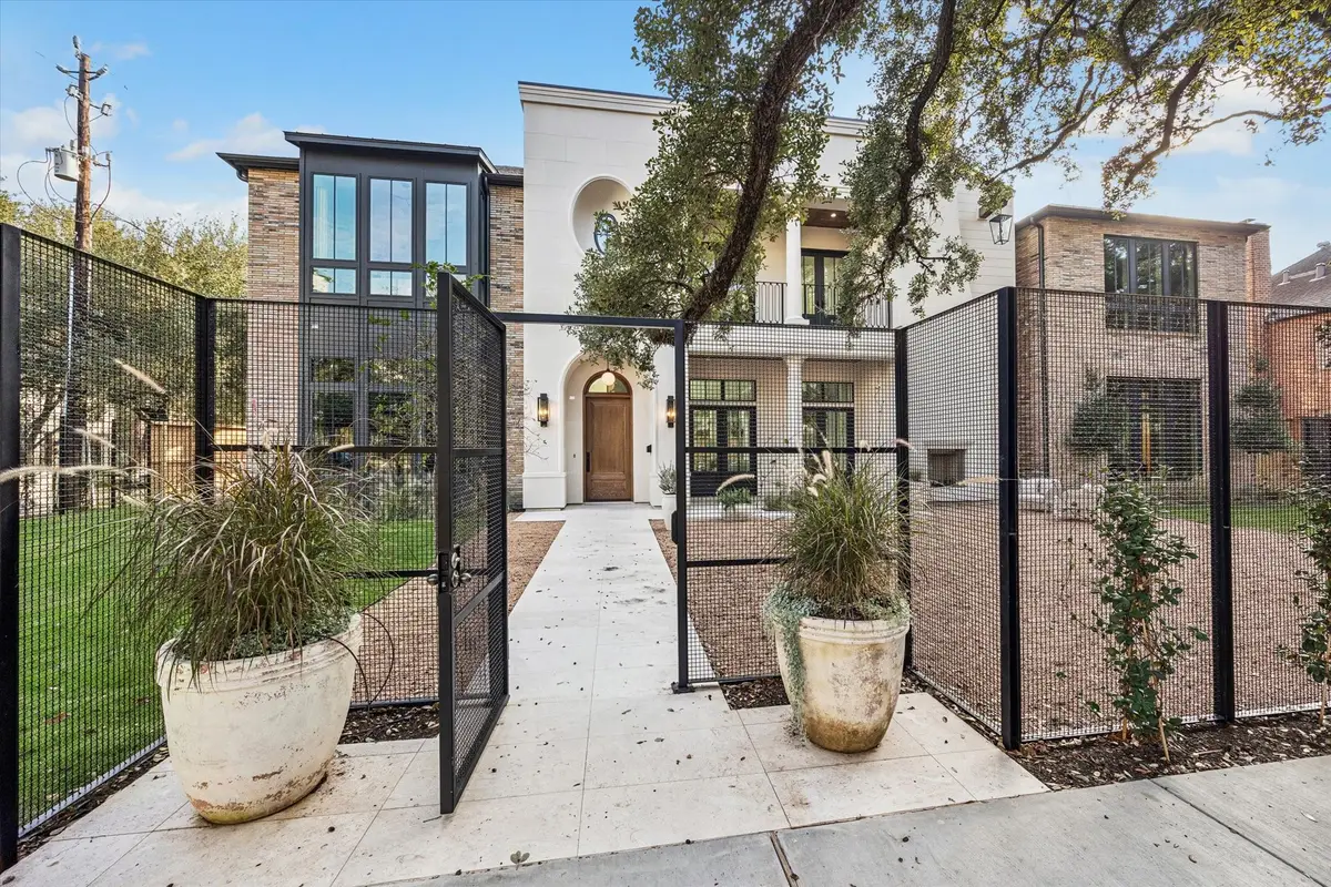 1801 Sunset Boulevard, Houston, TX 77005 - Image #1