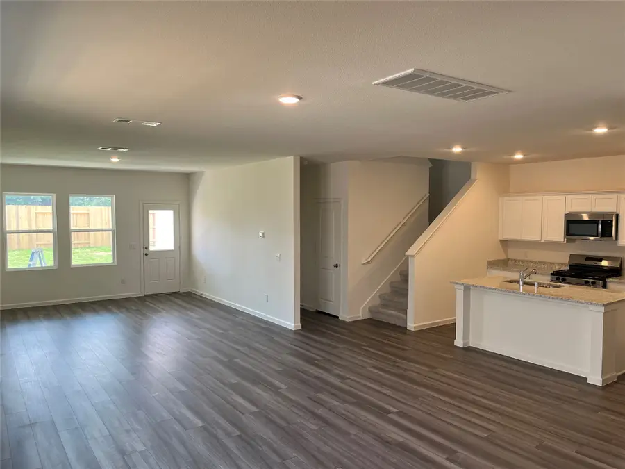 5646 Shelford Birch Drive, Conroe, TX 77303 - #2