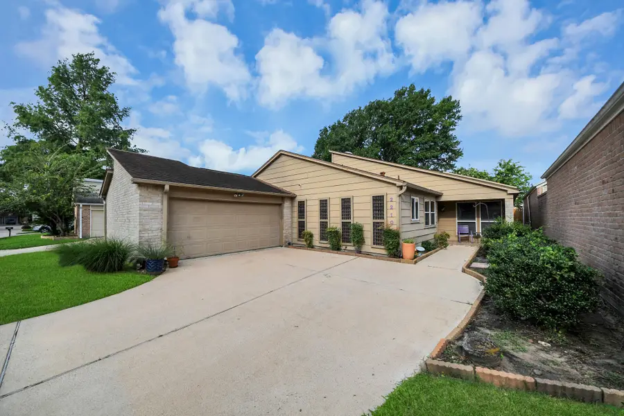 2210 Linea Del Pino Street, Houston, TX 77077 - #2
