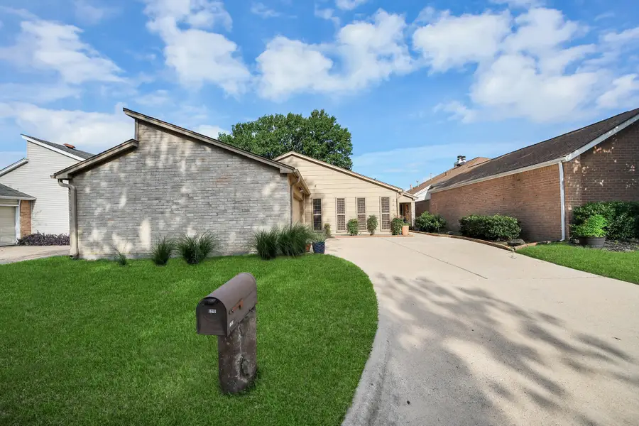 2210 Linea Del Pino Street, Houston, TX 77077 - #3