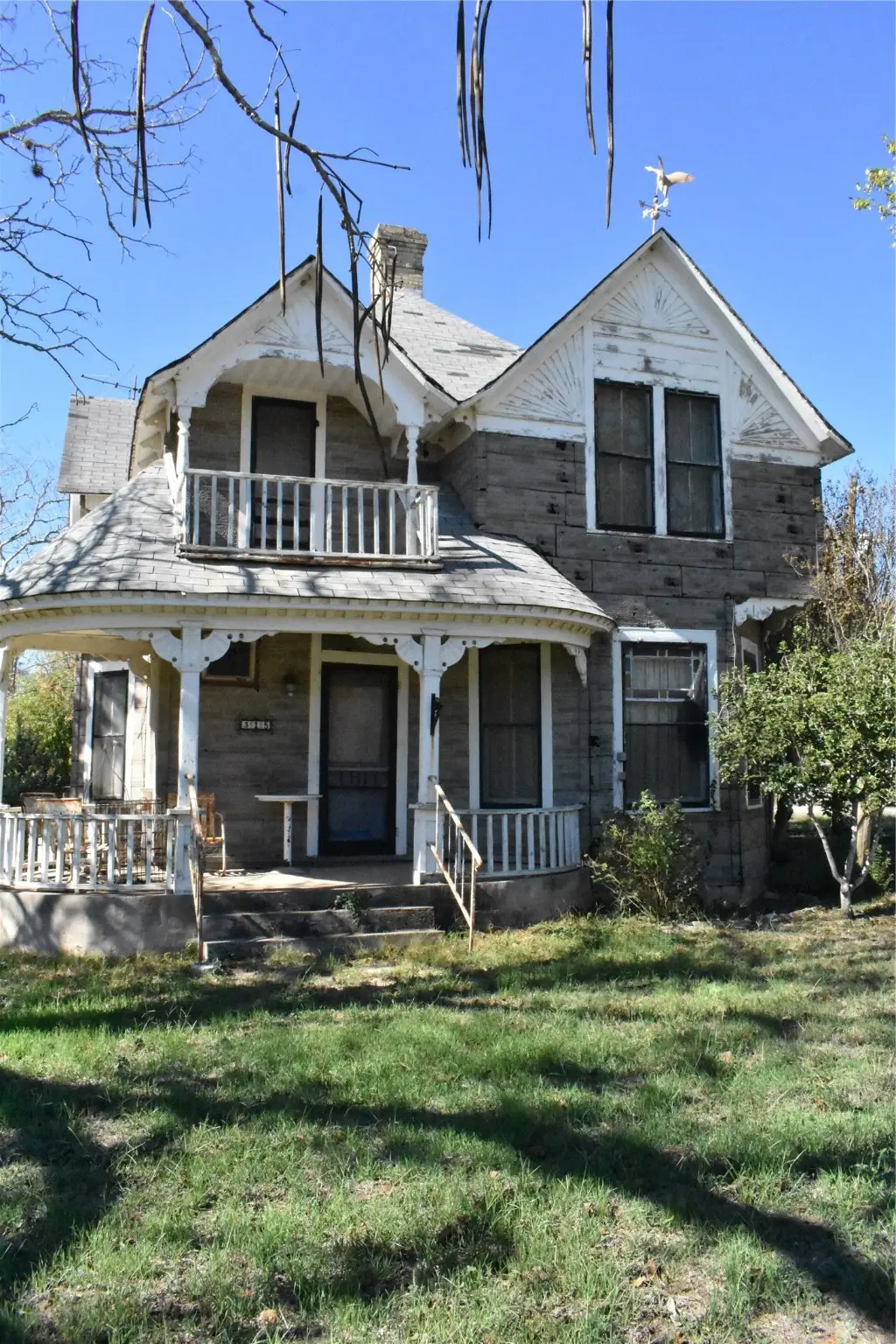 315 N Avenue D, Waelder, TX 78959 - #1