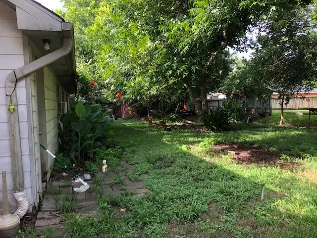 607 E Church Drive, Sugar Land, TX 77498 - Image #3