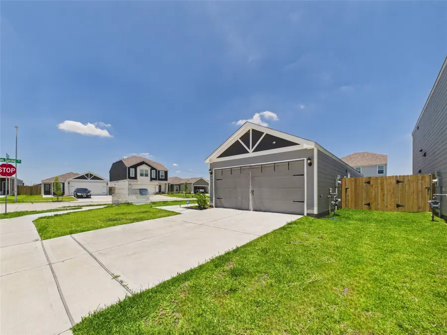 6403 Winter Elm Street, Houston, TX 77048 - #3