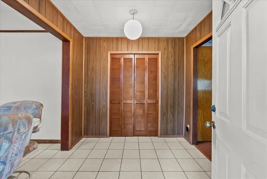 8113 White Avenue, Hitchcock, TX 77563 - Image #3