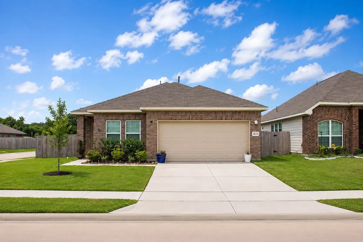 2524 Grace Street, Bay City, TX 77414 - #1