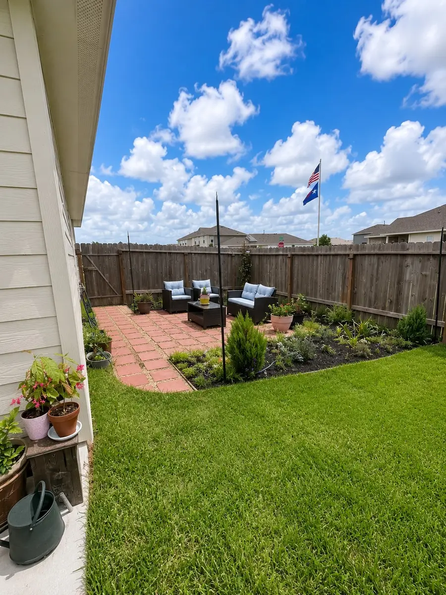 2524 Grace Street, Bay City, TX 77414 - #2