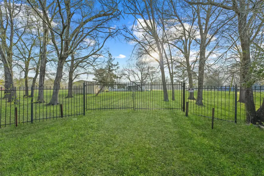 2163 County Road 6026, Dayton, TX 77535 - Image #2