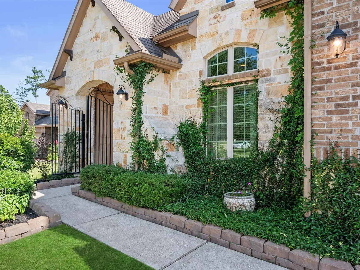 8322 Sands Bank Lane, Conroe, TX 77304 - Image #1