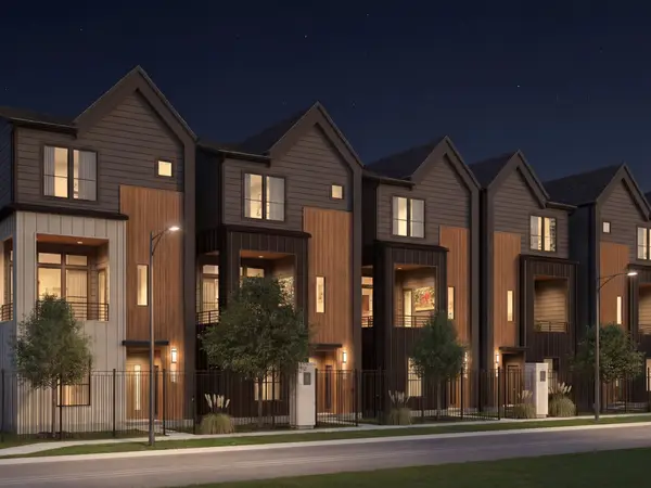 523 Hillwood Heights Drive, Houston, TX 77091