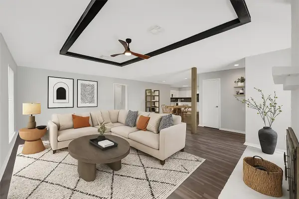 6211 Linnhaven Drive, Houston, TX 77072