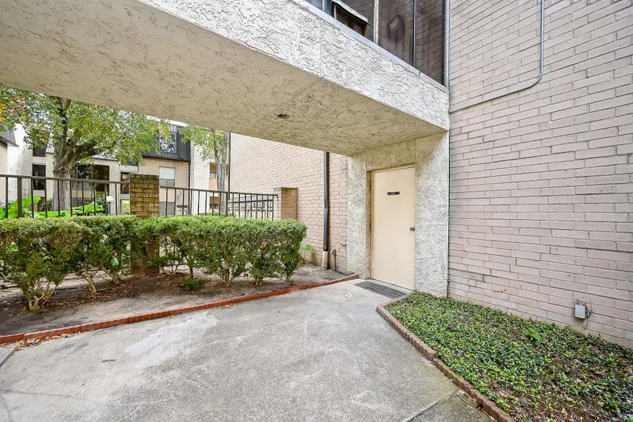 8427 Hearth Drive Drive #2, Houston, TX 77054 - #3