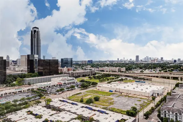 3505 Sage Road #2309, Houston, TX 77056