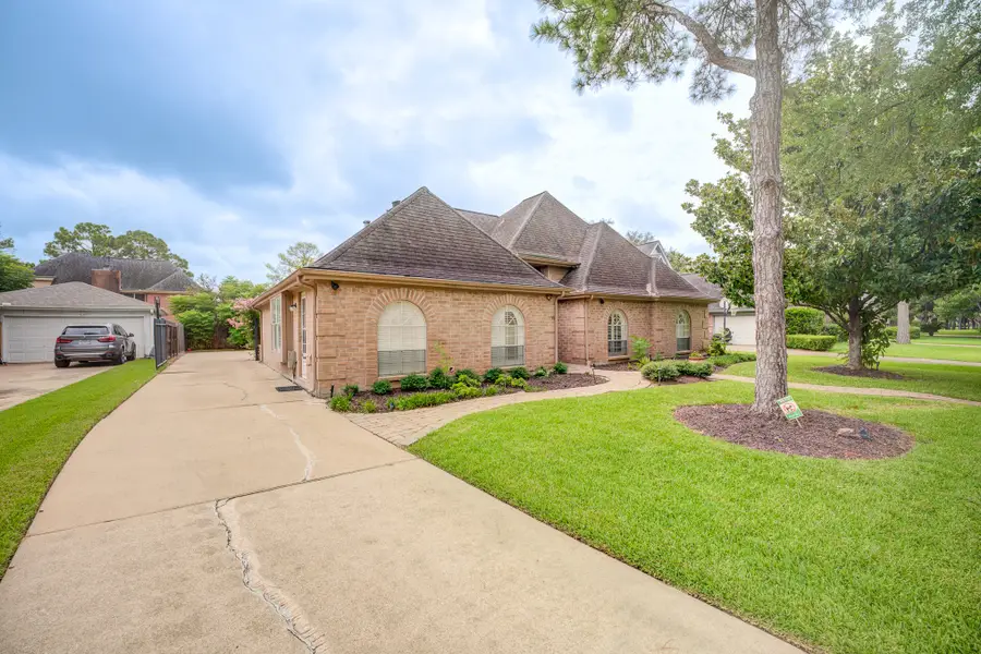 2923 Cane Field Drive, Sugar Land, TX 77479 - Image #3