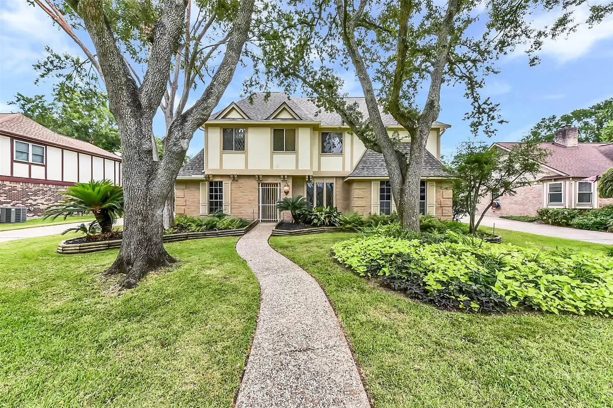 2614 Manila Lane, Houston, TX 77043 - Image #1