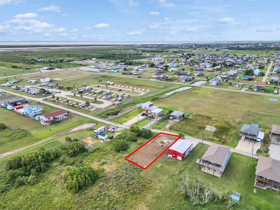 969 Sea Spray Drive, Crystal Beach, TX 77650 - Image #3