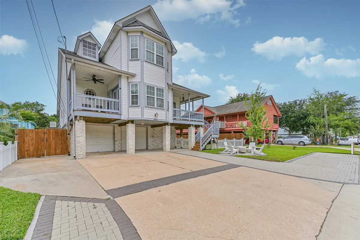 920 Grove Road, Clear Lake Shores, TX 77565 - #1