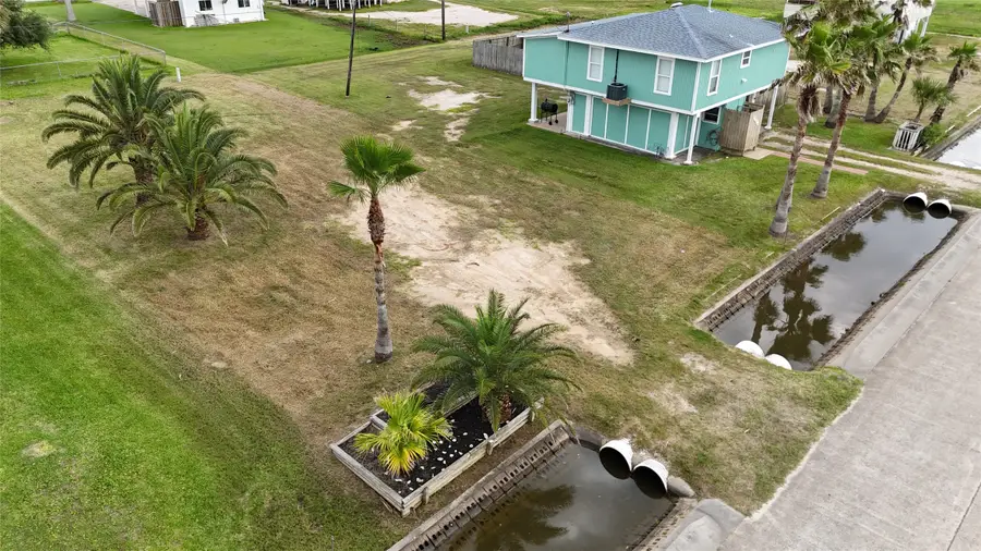 16619 Jolly Roger, Jamaica Beach, TX 77554 - Image #3