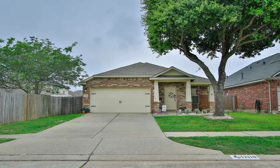 12110 Green Willow Falls Drive, Tomball, TX 77375 - #2