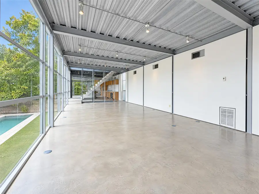 4710 Yoakum Boulevard, Houston, TX 77006 - #3