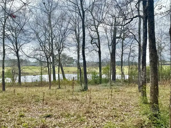 178 Stagecoach Circle, Huntsville, TX 77340