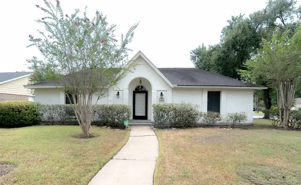 15931 Boulder Oaks Drive, Houston, TX 77084