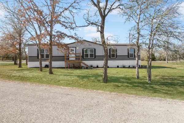 101 Hill Loop Road, Somerville, TX 77879