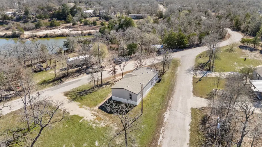 101 Hill Loop Road, Somerville, TX 77879 - Image #2