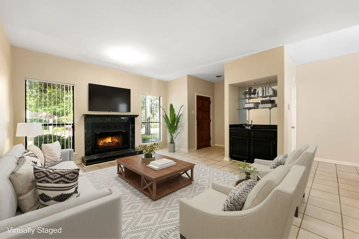 2428 Bering Drive #2428, Houston, TX 77057 - Image #1