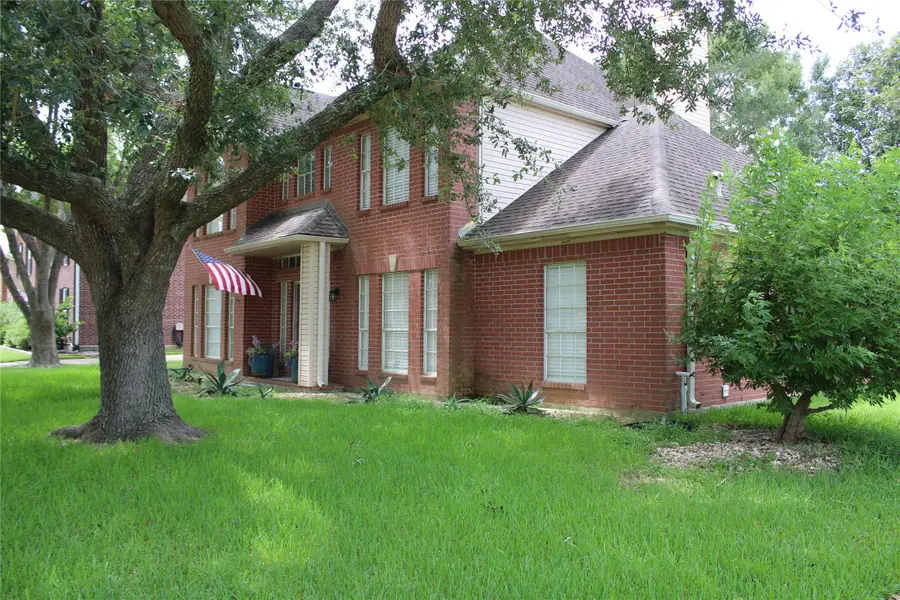 1704 Falcon Ridge Boulevard, Friendswood, TX 77546 - #3
