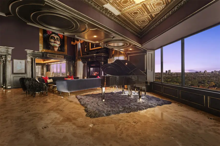 101 Westcott Street #2001, Houston, TX 77007 - Image #2