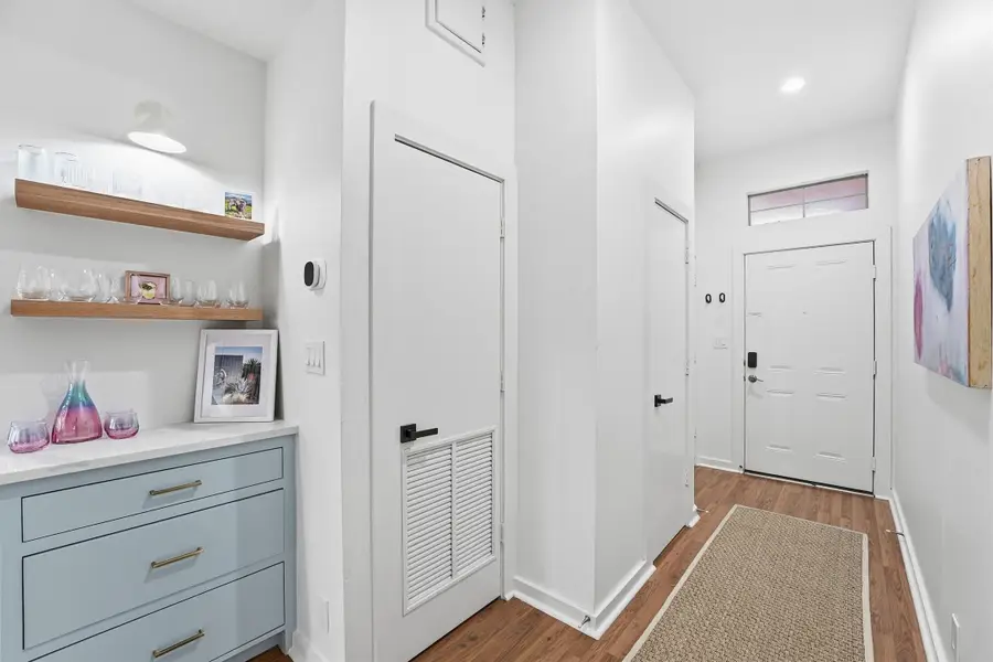806 Jackson Hill Street #201, Houston, TX 77007 - #2