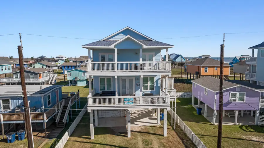 218 Ocean Avenue, Surfside Beach, TX 77541 - Image #2