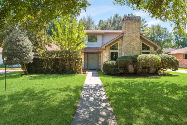 215 Enchanted Trail Drive, Spring, TX 77388