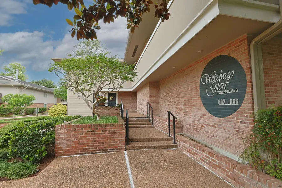 640 S Ripple Creek Drive #640, Houston, TX 77057 - #2