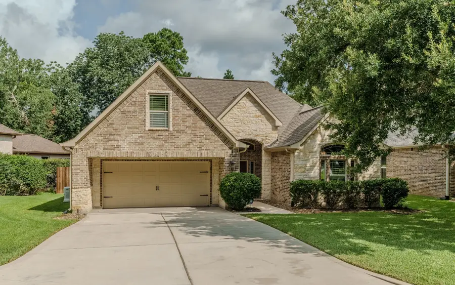 104 Lakeside Drive, Montgomery, TX 77356 - #2