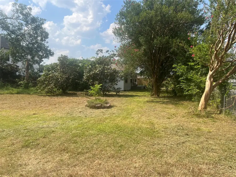 9021 Lomax Street, Houston, TX 77093 - Image #3