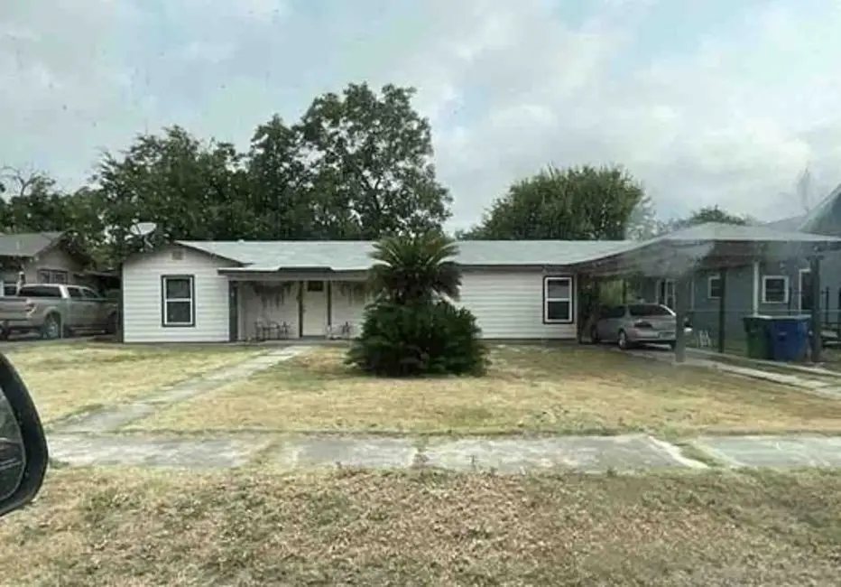 321 E Mayfield Boulevard, San Antonio, TX 78214 - #1