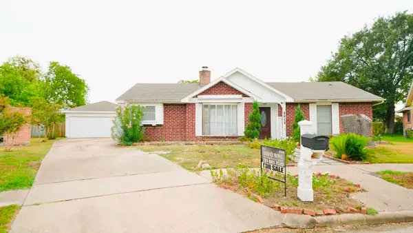 8615 Brookren Circle, Houston, TX 77072