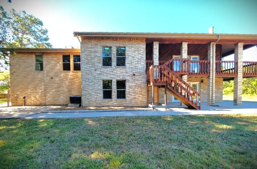 4017 Lovers Lane, Dickinson, TX 77539 - Image #2