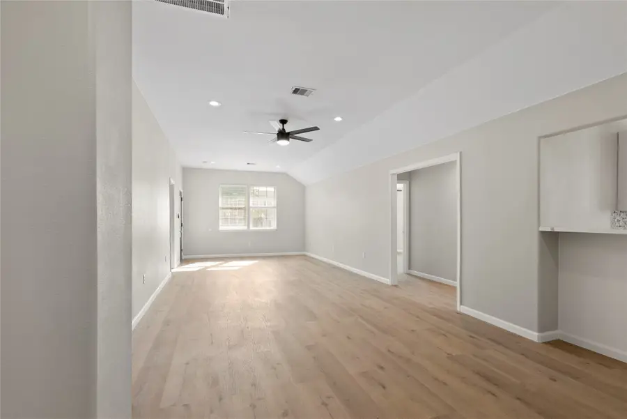 2828 Avenue O 1/2, Galveston, TX 77550 - #3