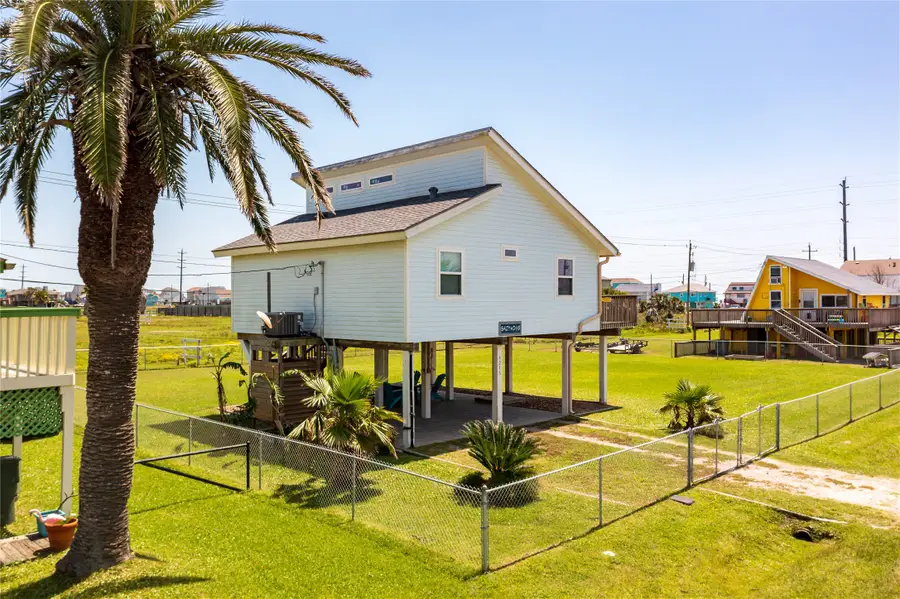 4215 San Jacinto Drive, Galveston, TX 77554 - Image #2