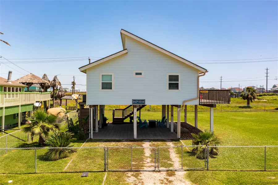 4215 San Jacinto Drive, Galveston, TX 77554 - Image #3