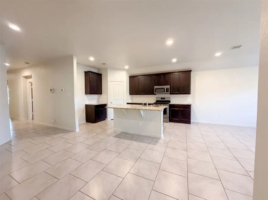 8126 Gambrel Way, Rosharon, TX 77583 - #2