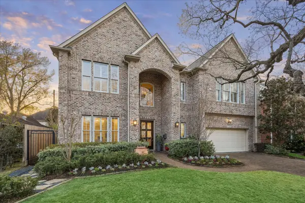 849 Jaquet Drive, Bellaire, TX 77401
